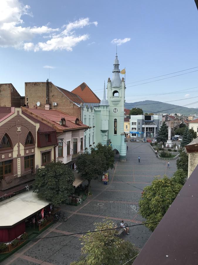 Panoramic View Top Floor Apartment In The City Center Μουκάτσεβο Εξωτερικό φωτογραφία